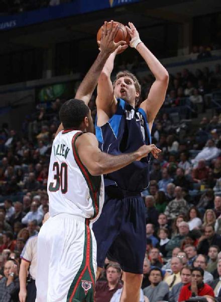 英格兰中场 英格兰中场